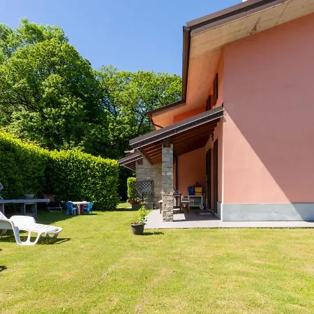 Casa Lina By Interhome Colico